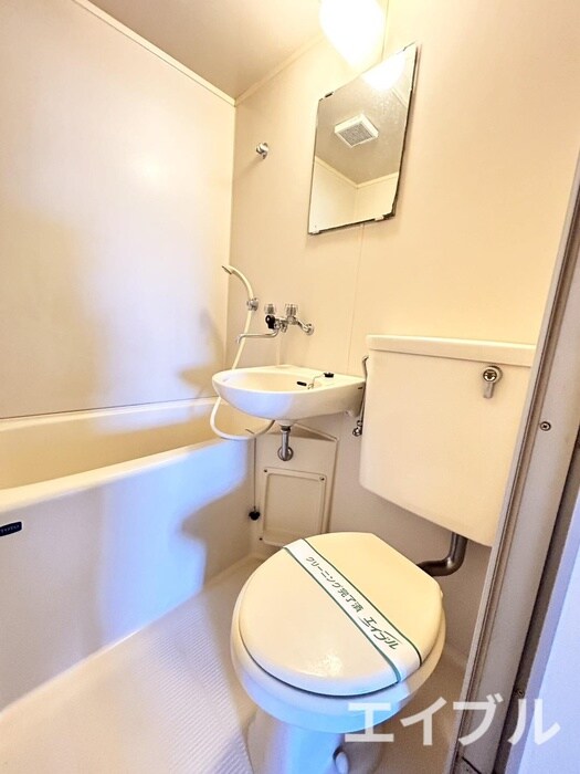 物件内観写真7　(トイレ)