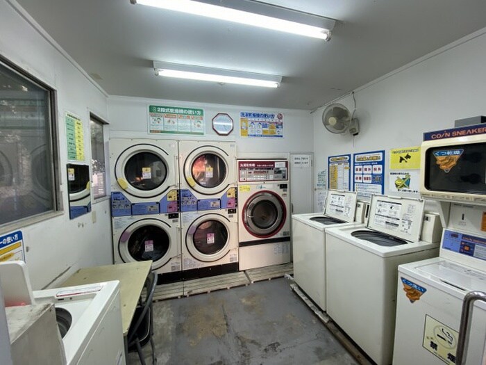 物件外観写真4　(建物設備)