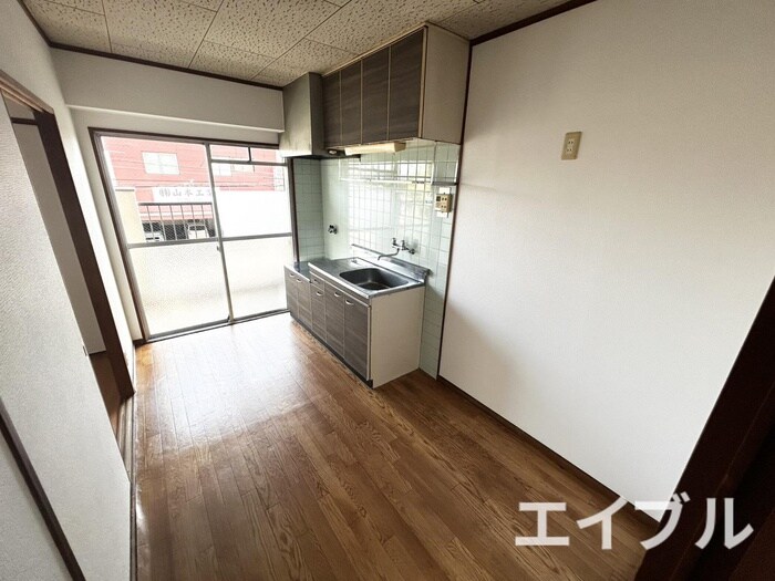 物件内観写真18　(居室)