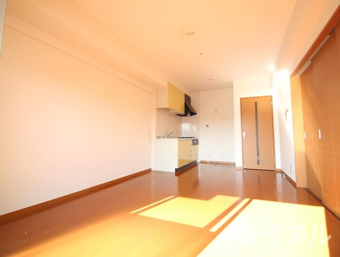 物件内観写真7　(居室)