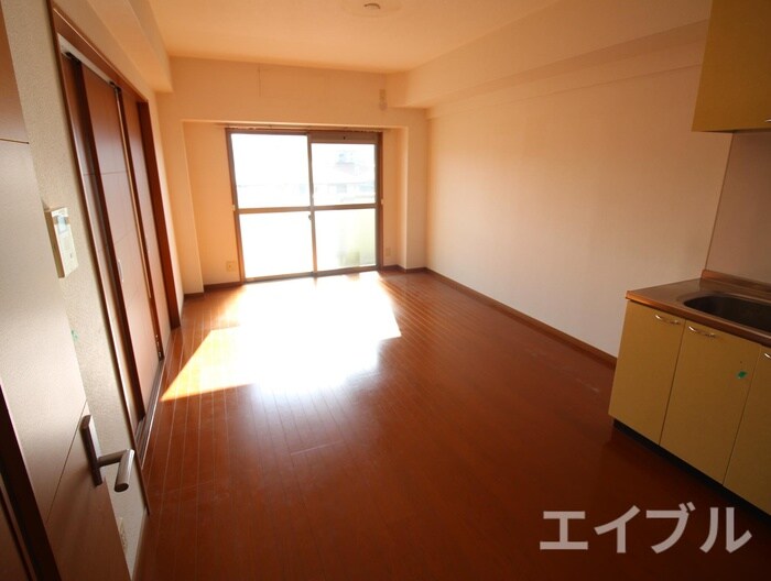 物件内観写真8　(居室)