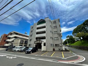 メゾン佐藤外観写真