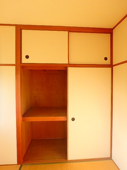 物件内観写真10　(収納)