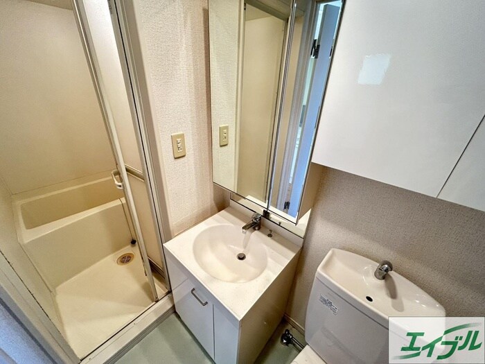 物件内観写真12　(洗面)