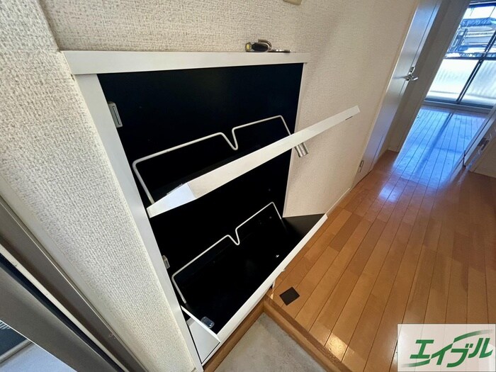 物件内観写真18　(廊下)