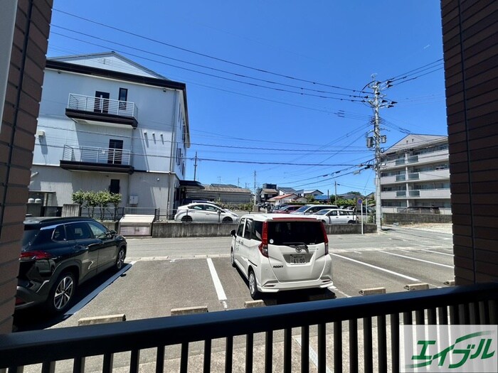 物件内観写真22　(室内からの展望)