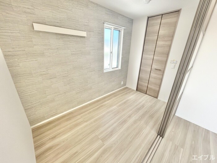 物件内観写真13　(居室)