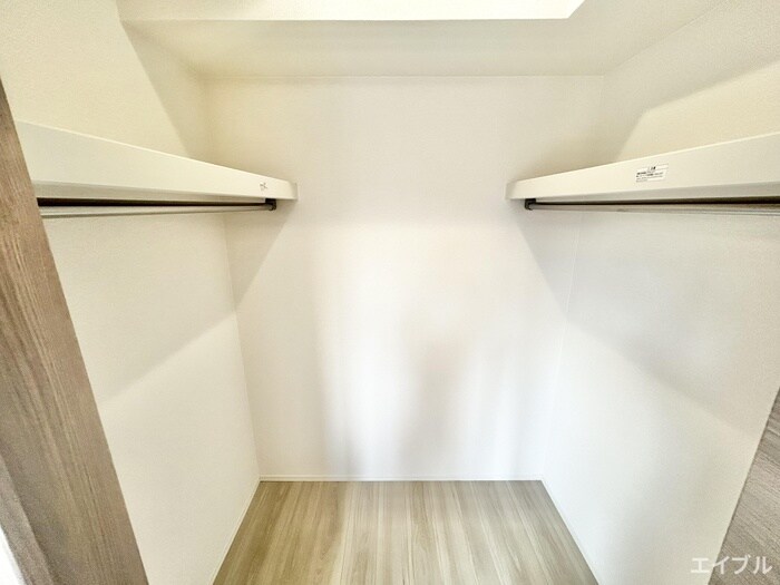 物件内観写真15　(収納)