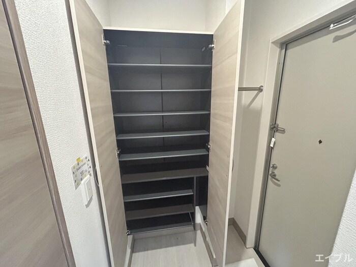 物件内観写真17　(靴箱)