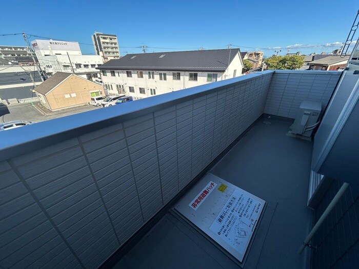 物件内観写真21　(ベランダ・バルコニー)