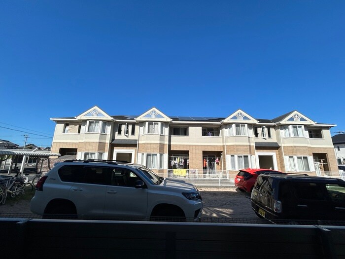 物件内観写真22　(室内からの展望)