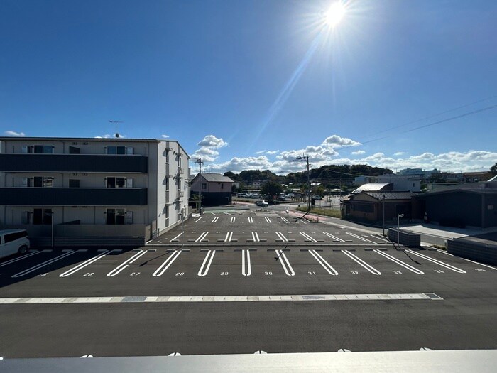 物件内観写真22　(室内からの展望)