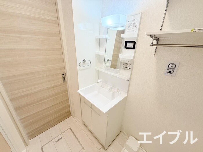 物件内観写真10　(洗面)