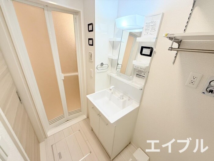 物件内観写真10　(洗面)