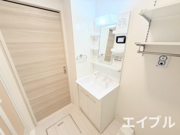 物件内観写真10　(洗面)