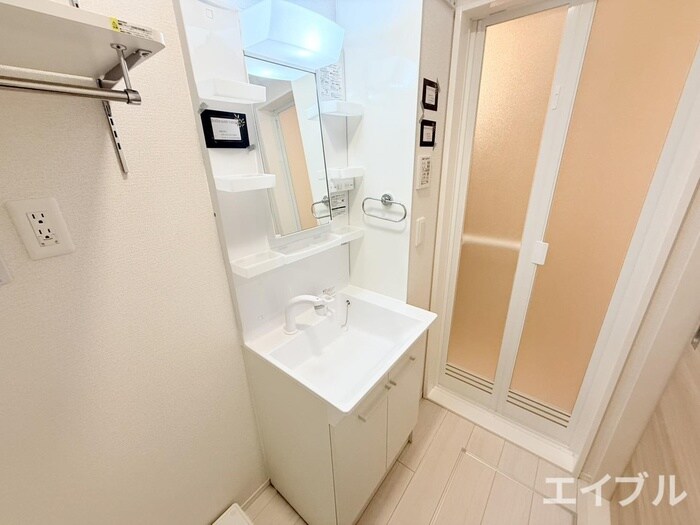 物件内観写真10　(洗面)