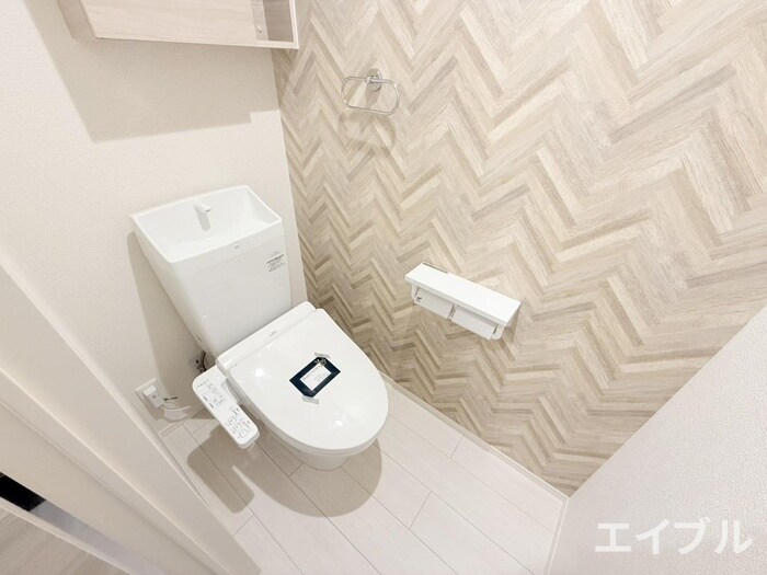 物件内観写真12　(トイレ)