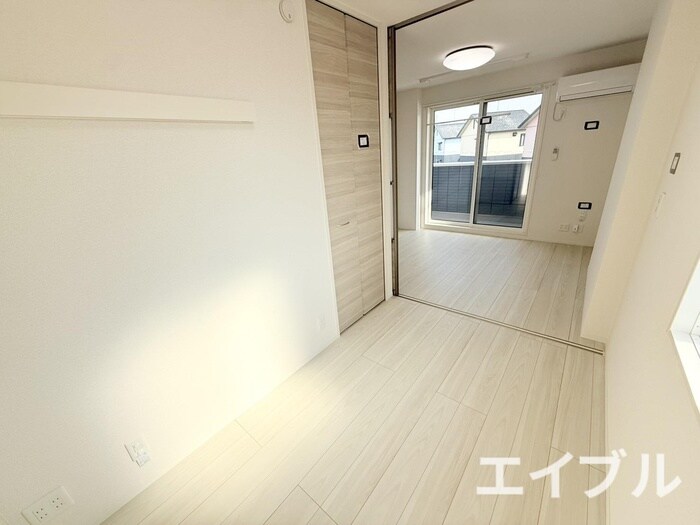 物件内観写真13　(居室)