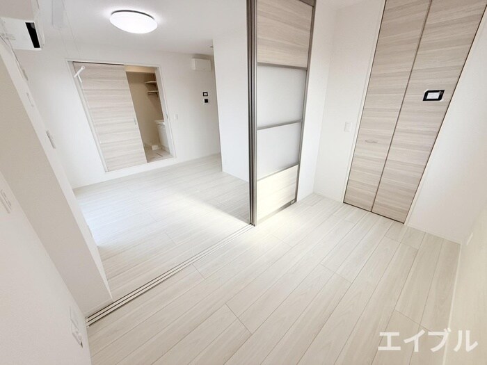 物件内観写真13　(居室)