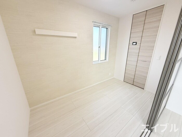 物件内観写真13　(居室)