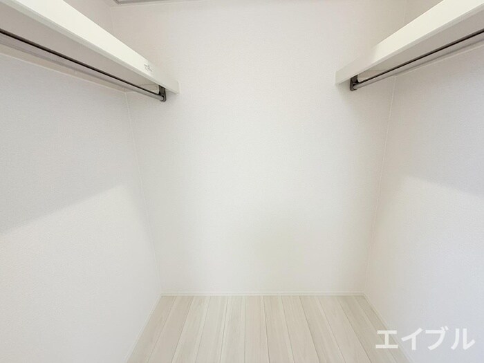 物件内観写真14　(収納)