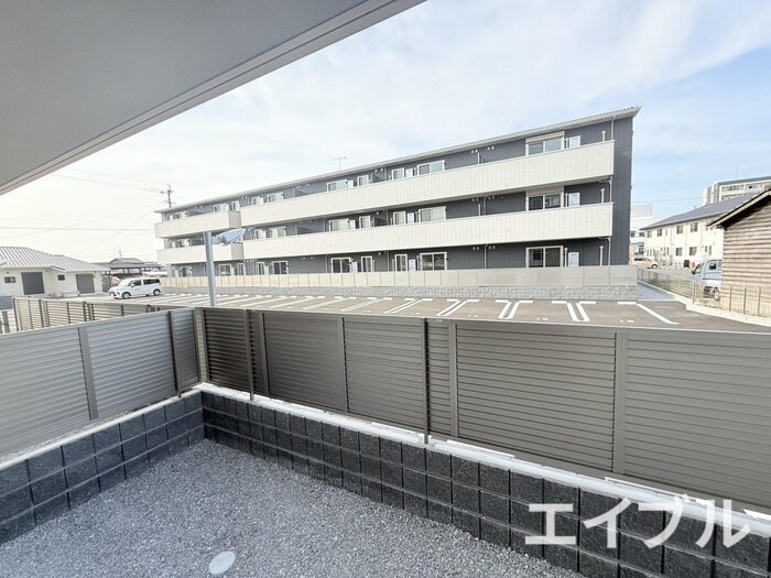 物件内観写真22　(室内からの展望)