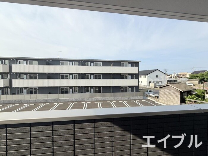 物件内観写真22　(室内からの展望)