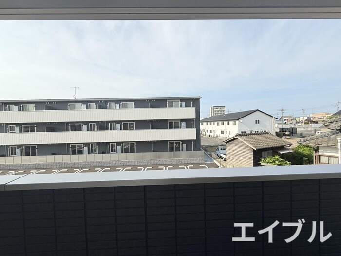 物件内観写真22　(室内からの展望)