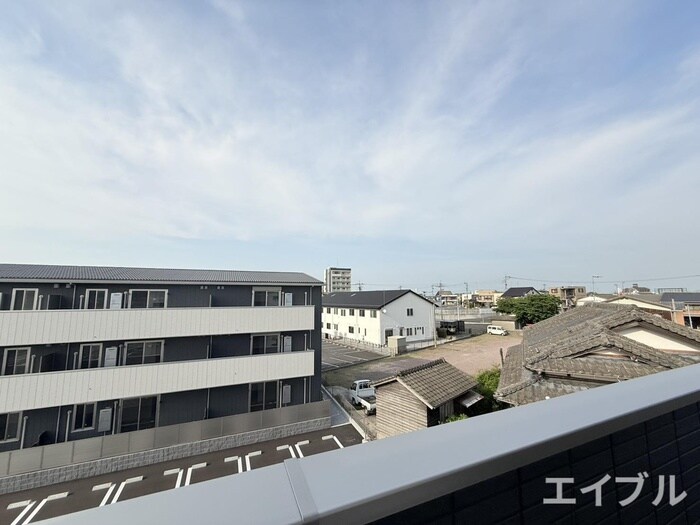 物件内観写真22　(室内からの展望)