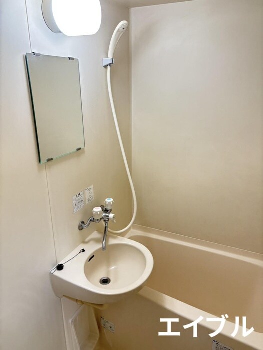 物件内観写真9　(バス／シャワールーム等)