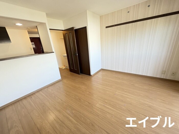 物件内観写真7　(居室)