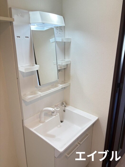 物件内観写真11　(洗面)