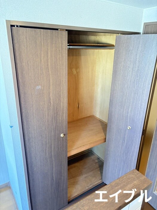 物件内観写真16　(収納)