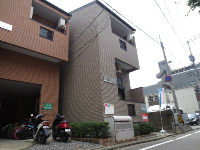 物件外観写真3　(外観写真)