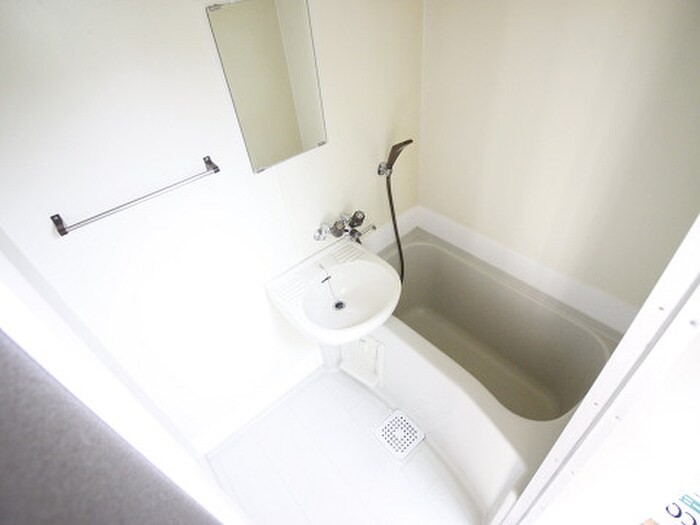 物件内観写真12　(バス／シャワールーム等)