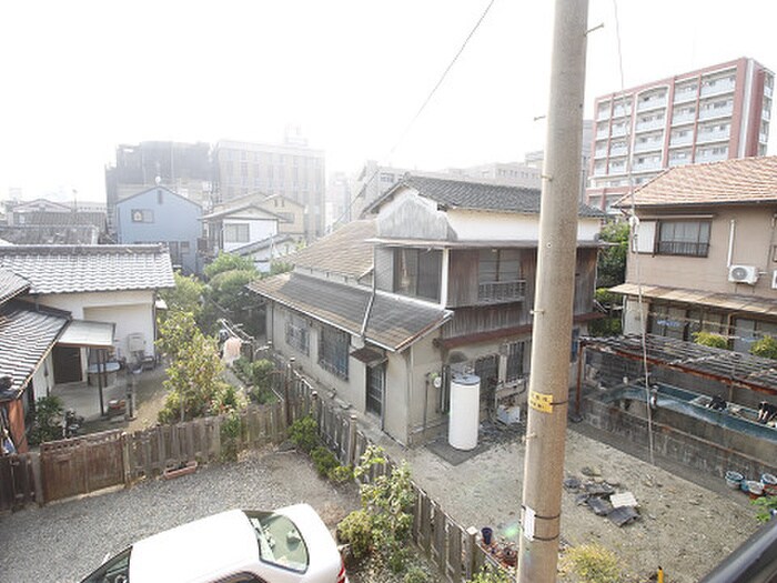 物件内観写真16　(室内からの展望)