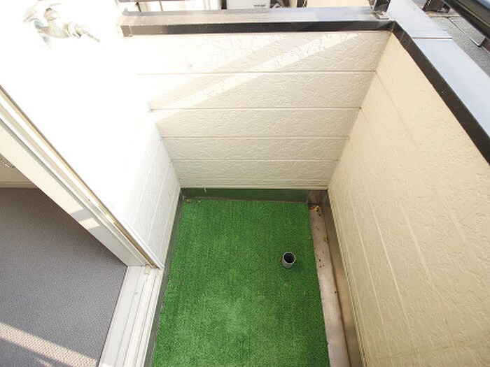 物件内観写真21　(洗濯機置場)