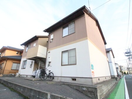 シャトー横浜Ⅱ外観写真