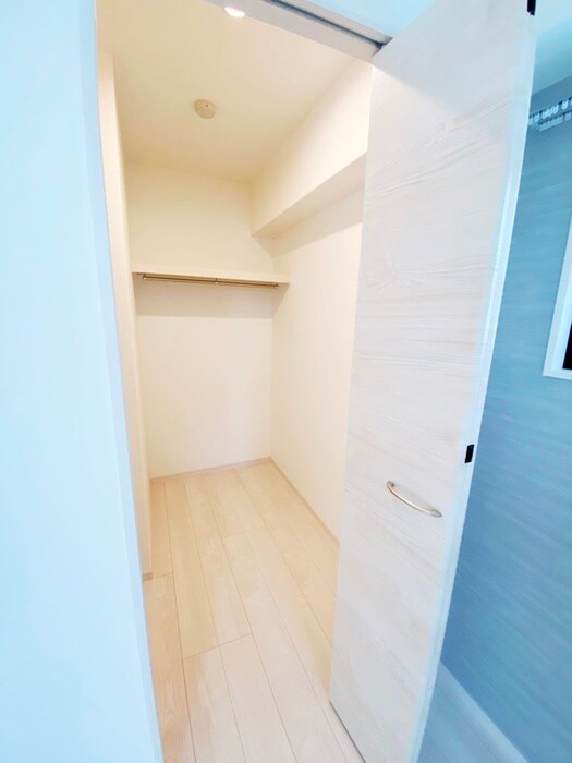 物件内観写真11　(収納)