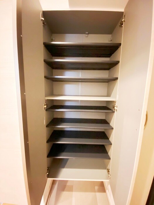 物件内観写真14　(靴箱)