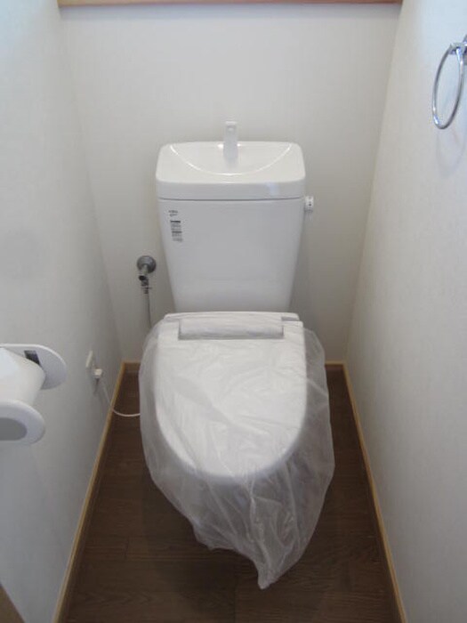 物件内観写真7　(トイレ)