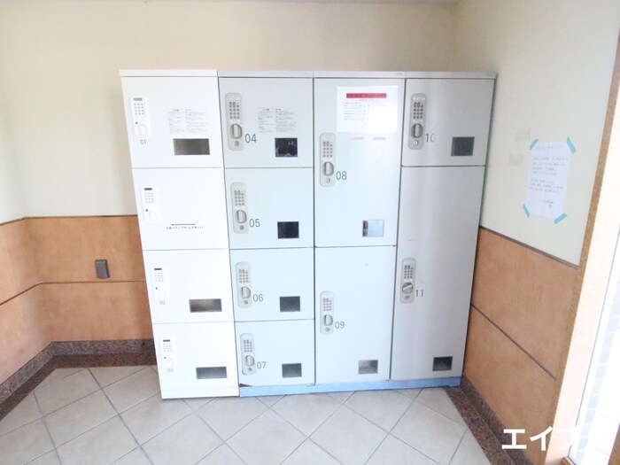 物件外観写真6　(建物設備)