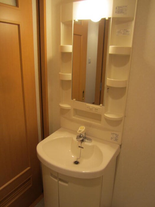 物件内観写真12　(洗面)