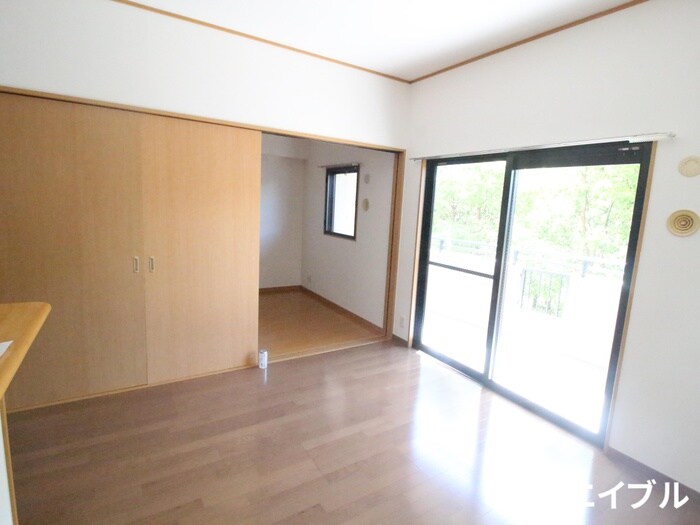 物件内観写真21　(居室)