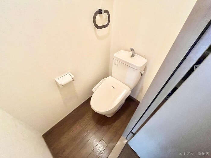 物件内観写真9　(トイレ)