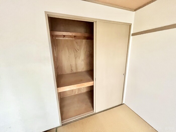 物件内観写真11　(収納)