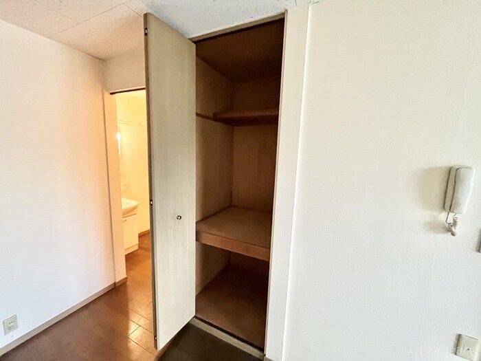 物件内観写真17　(内観写真)