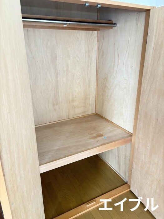 物件内観写真12　(収納)