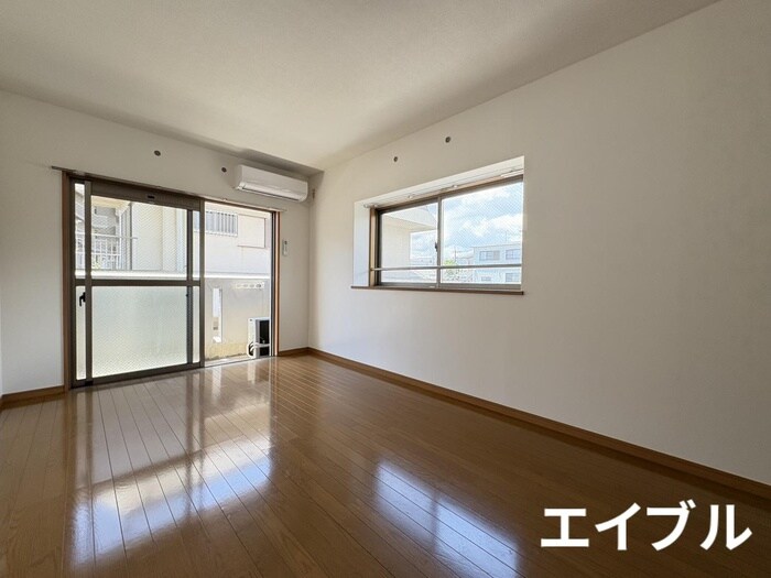 物件内観写真19　(居室)