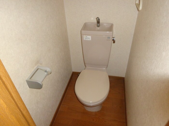 物件内観写真13　(トイレ)